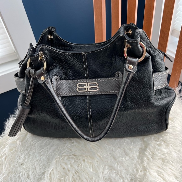 Balenciaga Handbags - Balenciaga Black & Brown Leather
Hobo Shoulder Bag EUC
